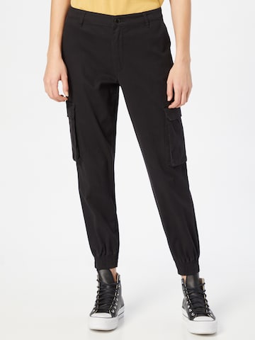 ONLY Regular Cargo Pants 'Betsy' in Black: front