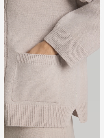 MAERZ Muenchen Knit cardigan in Beige: side