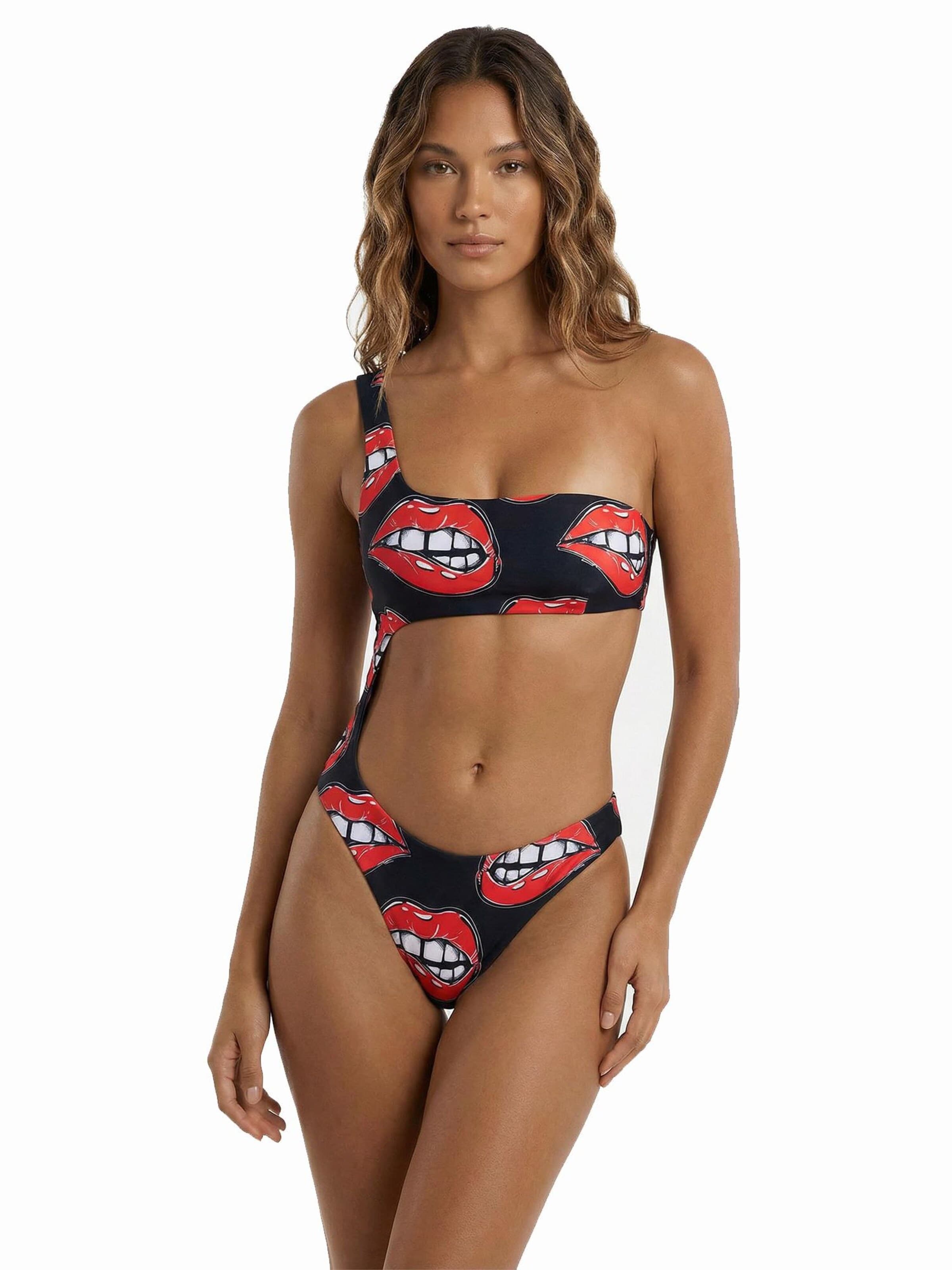Kalaia Bandeau Bikini 'Trikini' in Black: front