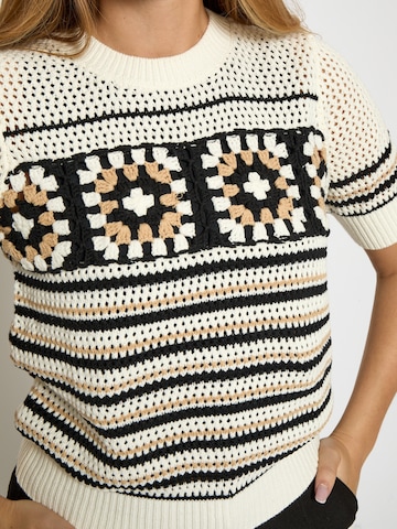 minus Top 'Kenza' – bílá