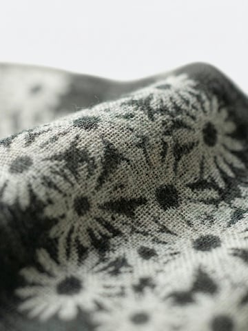 Sunsa Wrap 'Sunsa' in Black