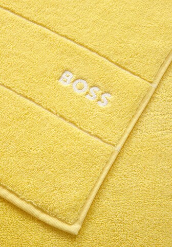 BOSS Home Towel 'PLAIN' in Yellow