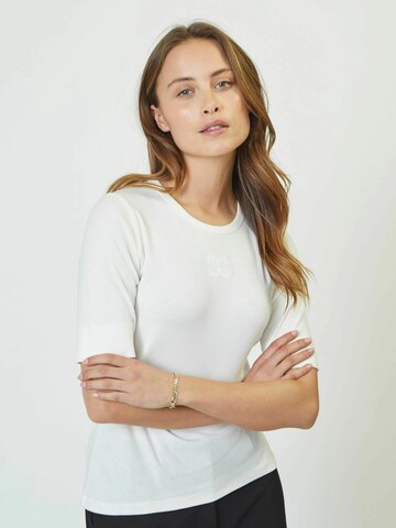 T-shirt 'Granny' co'couture en blanc : devant