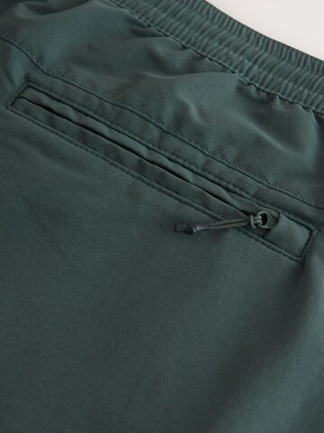 Next Tapered Cargohose in Grün