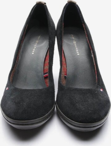 TOMMY HILFIGER Pumps 39 in Braun