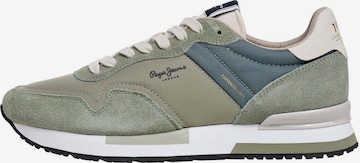 Pepe Jeans Sneakers 'Hailon' in Green: front