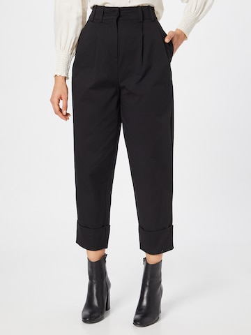 Sisley Pleat-Front Pants in Black: front
