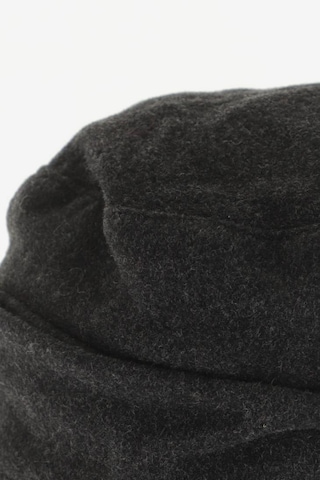 Seeberger Hat & Cap in One size in Grey