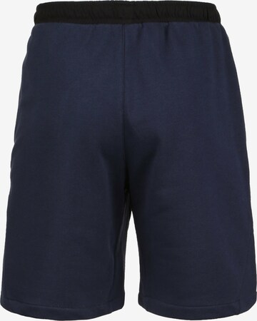 PUMA Regular Trainingsshorts in Blau