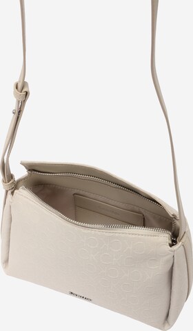 Calvin Klein - Mala de ombro 'GRACIE' em bege