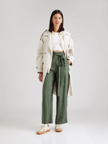 Wide leg Pantaloni con pieghe di ABOUT YOU in verde