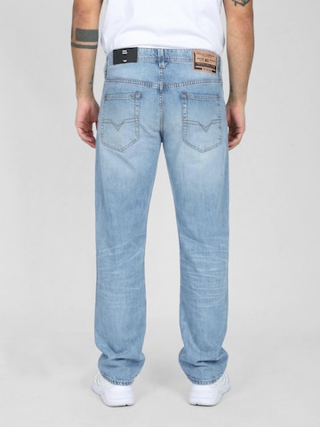 DIESEL Normalny krój Jeansy 'Light & Supersoft MARKEE R68DJ' w kolorze niebieski