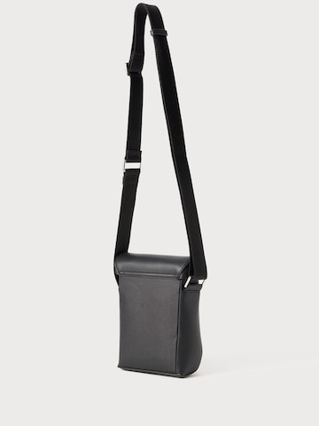 TOMMY HILFIGER Õlakott, värv must: külje pealt