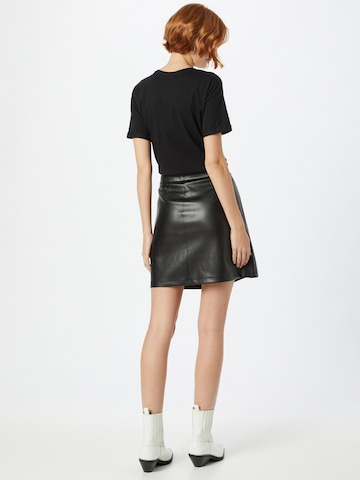 PIECES Skirt 'Oda' in Black