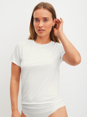 Maillot de corps 'Natural Skin' CALIDA en beige