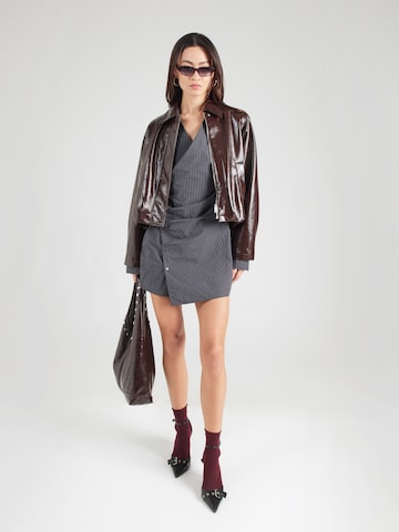 Robe-chemise WEEKDAY en gris