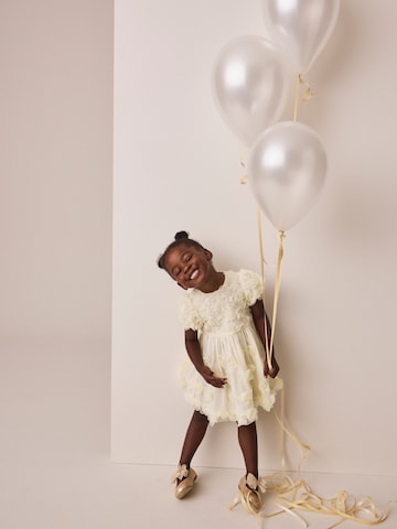 Next - Vestido en blanco: frente