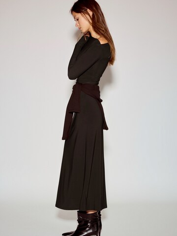 Abito di Pull&Bear in marrone