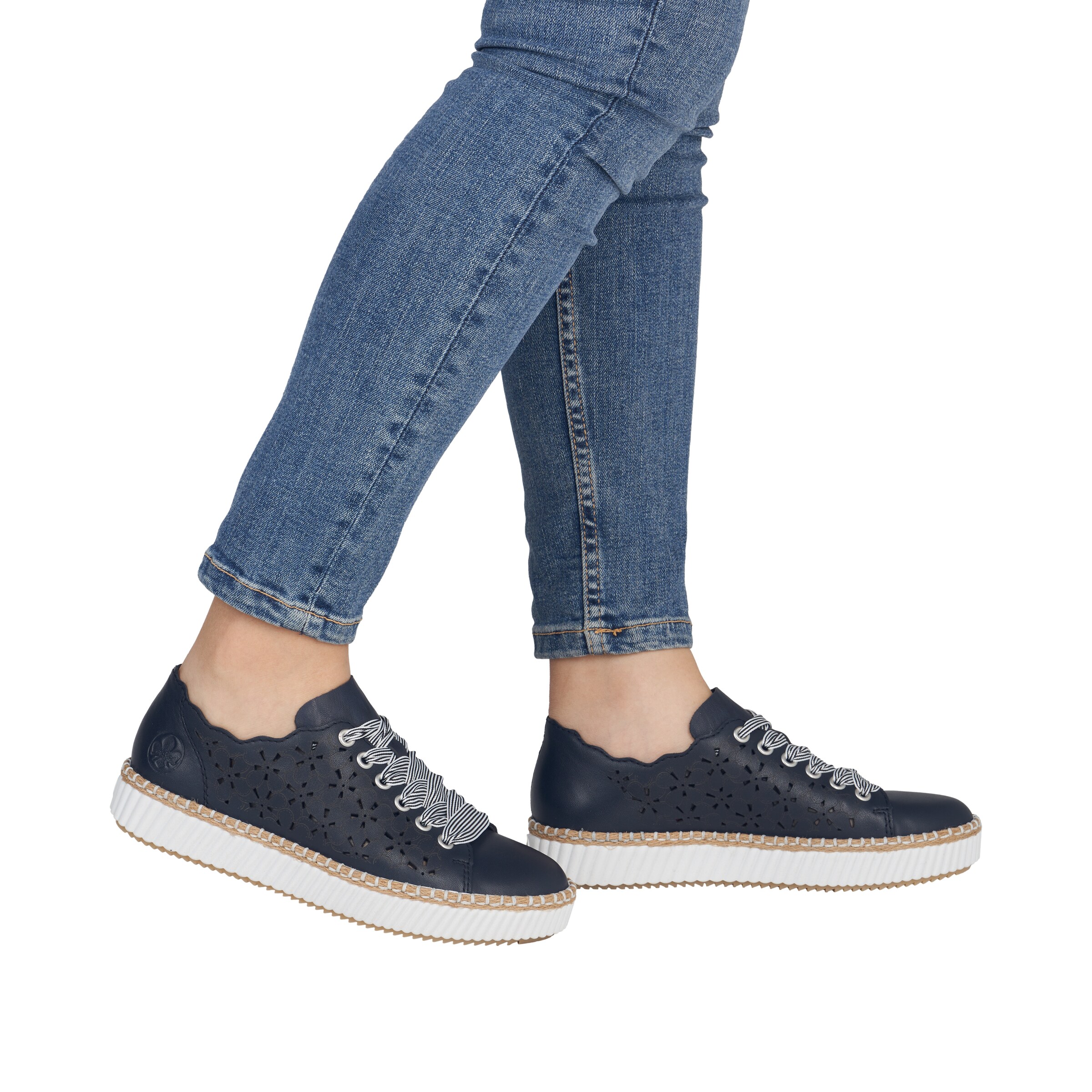 Baskets basses Rieker en bleu