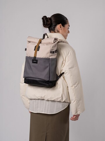 SANDQVIST Ryggsäck 'ILON' i beige
