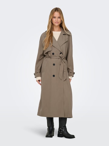 Manteau mi-saison 'ONLCHLOE' ONLY en marron : devant