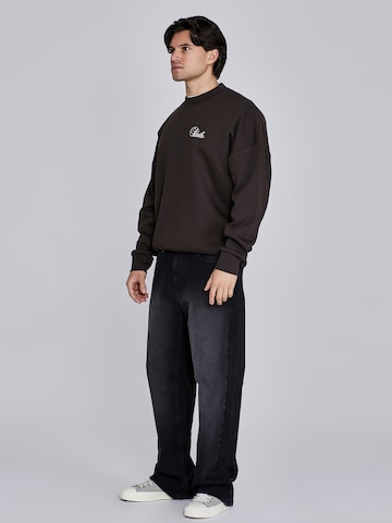 SikSilk Sweatshirt in Braun