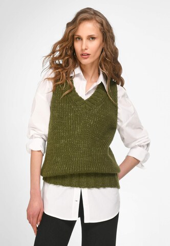 include Sweater in Green: front