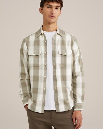 WE Fashion Regular fit Button Up Shirt in Green: front