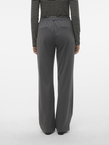 VERO MODA Regular Trousers 'Maya' in Grey