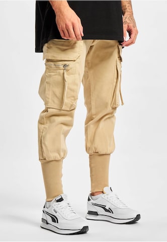 2Y Premium Tapered Cargo Pants in Beige