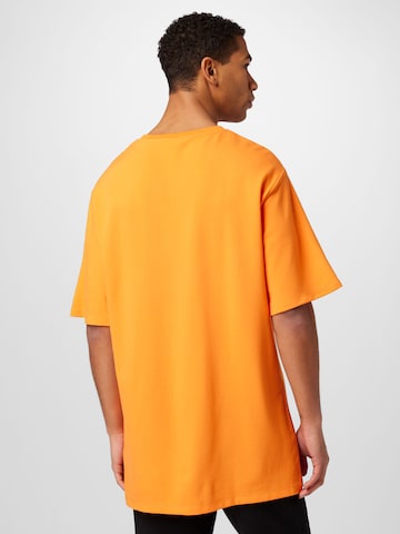 T-Shirt 'Talinn' Won Hundred en orange