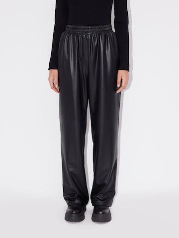 LeGer by Lena Gercke Loose fit Trousers 'Fotini' in Black: front