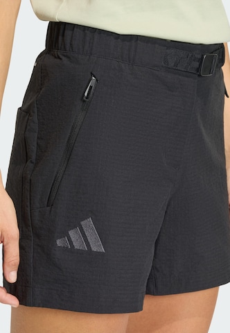 ADIDAS TERREX - regular Pantalón de montaña 'Xperior' en negro