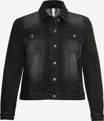 SHEEGO Between-Season Jacket in Black: front