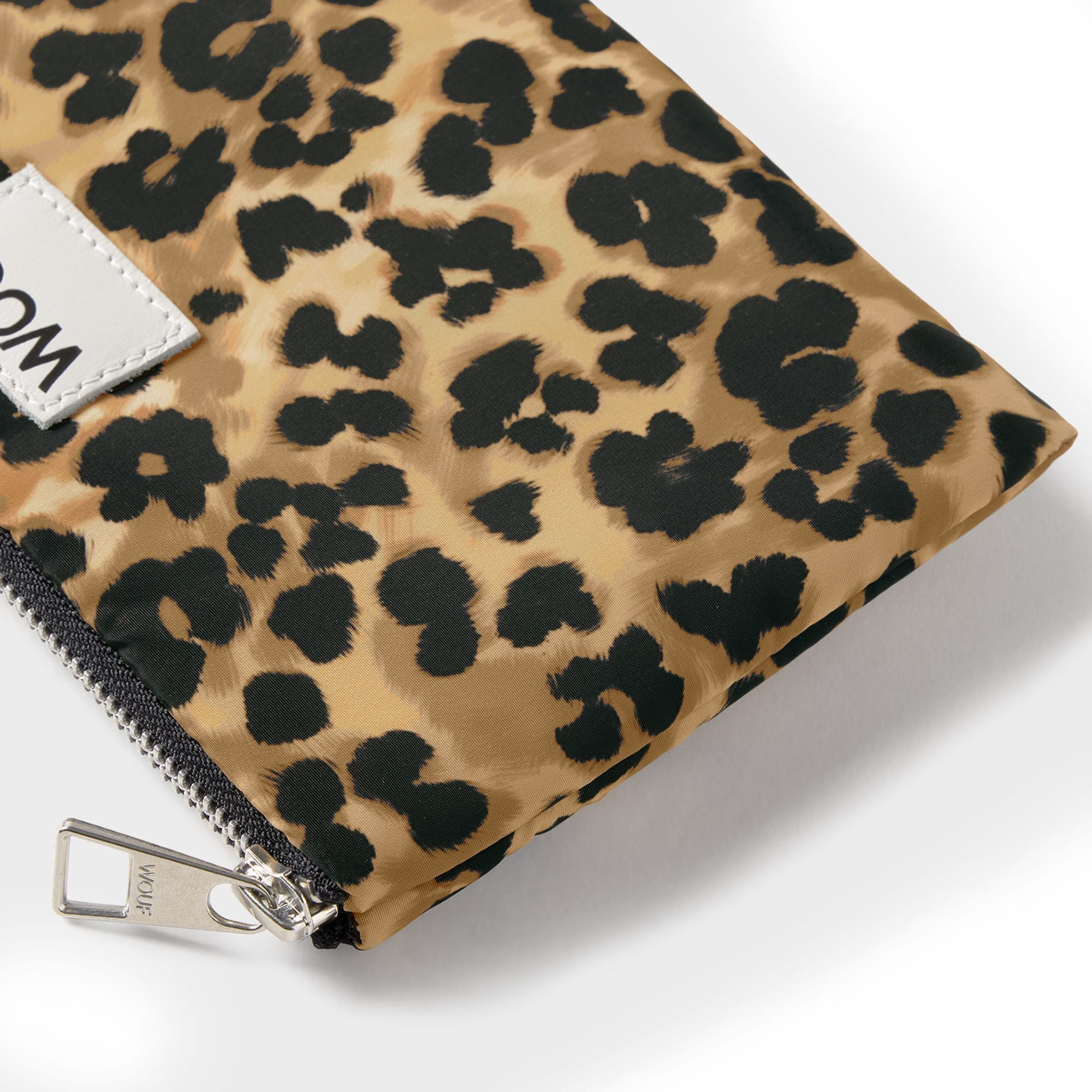 Beauty case 'Studio' di Wouf in beige