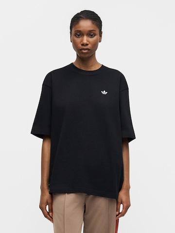 ADIDAS ORIGINALS - Camiseta talla grande 'Essentials' en negro: frente