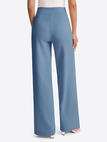 Imily Bela Bootcut Housut värissä sininen