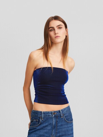 Top di Bershka in blu: frontale