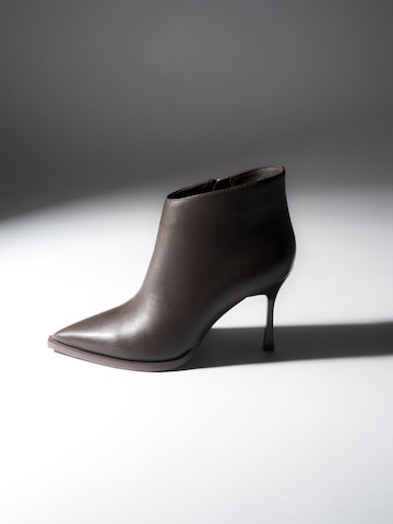 Estro Ankelboots '690-801' i brun