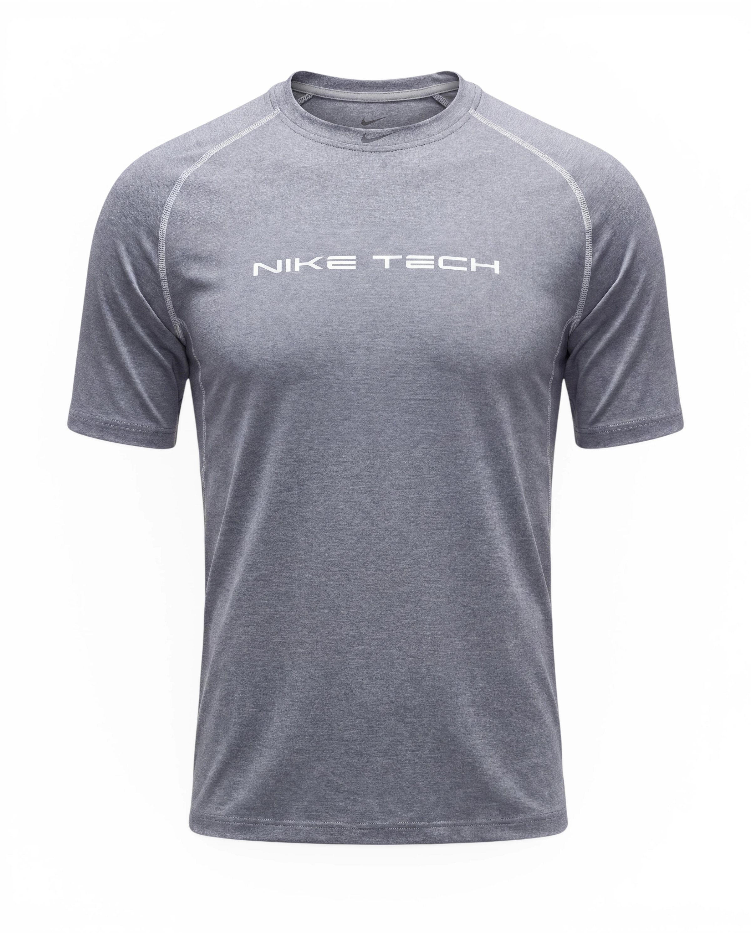 T-Shirt Nike Sportswear en gris : devant