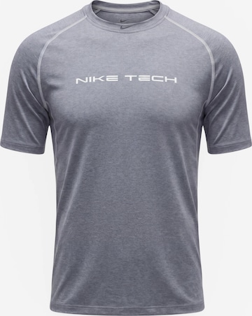 T-Shirt Nike Sportswear en gris : devant