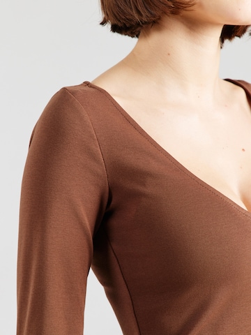 ABOUT YOUMajica 'Celina' - smeđa boja