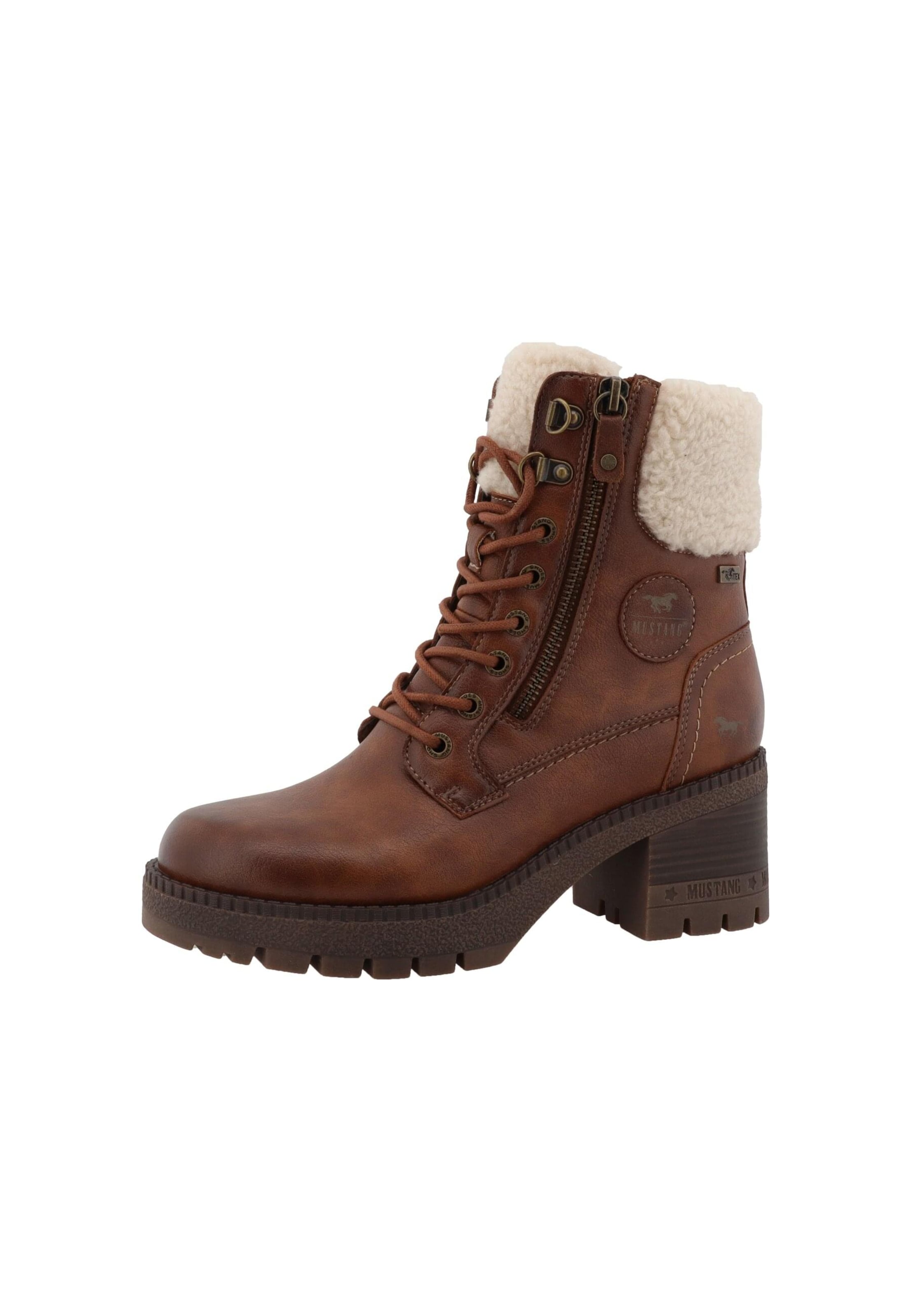 Bottines à lacets 'Caro' MUSTANG en marron : devant