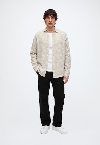 Coupe regular Chemise Lindbergh en beige
