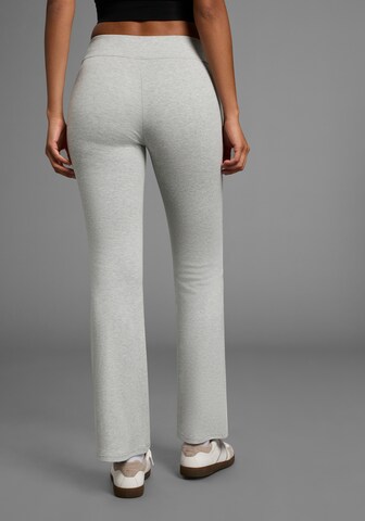 LAURA SCOTT Boot cut Workout Pants in Grey