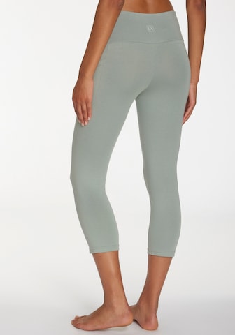 LASCANA ACTIVE Skinny Sports trousers in Green