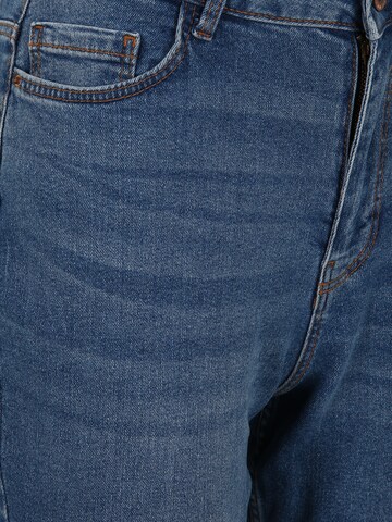 Pieces Petite Tapered Jeans 'Kesia' in Blau