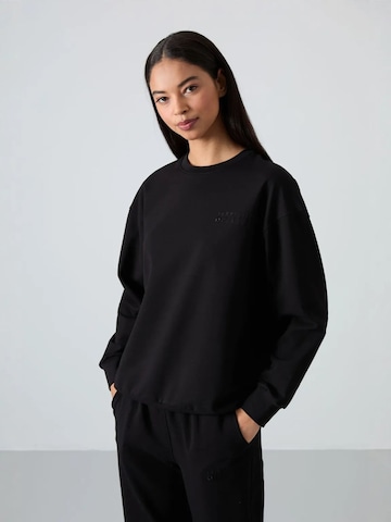 Tommy Life Jooksudress, värv must