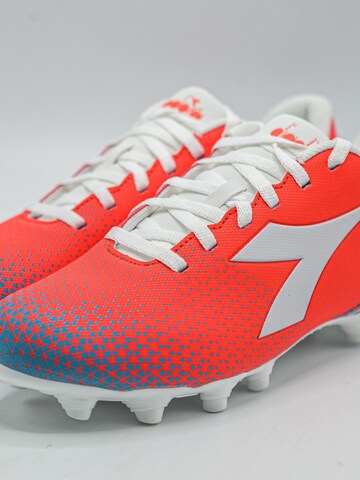 Diadora Fußballschuh‌‌‌‌‌ in Rot