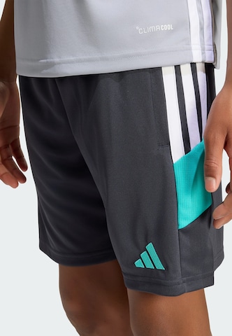 Loosefit Pantalon de sport 'Tiro Es' ADIDAS PERFORMANCE en gris